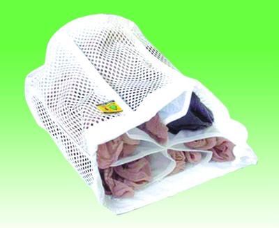 Mesh washing bag (24)